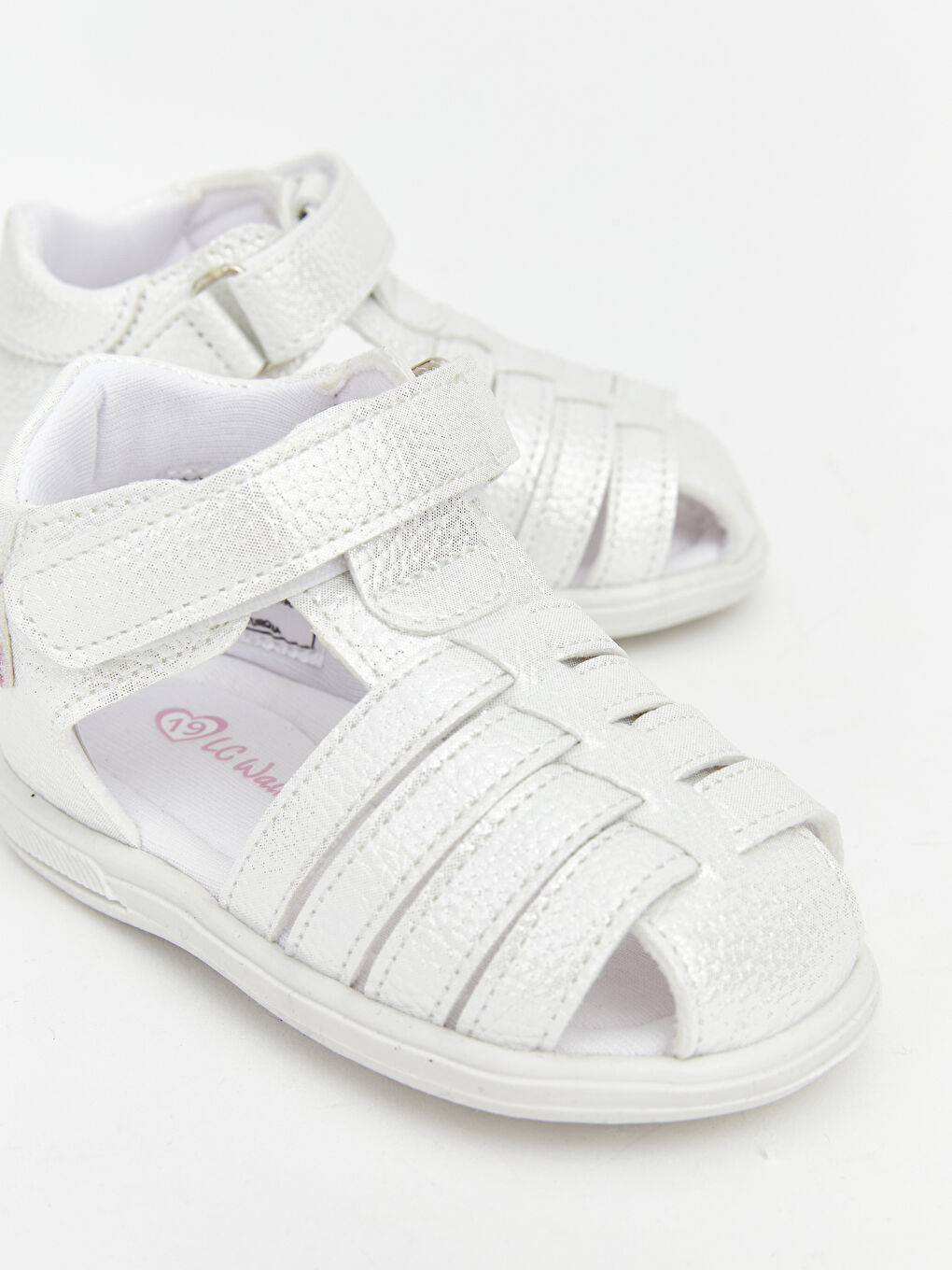 Beyaz Deri Görünümlü Kız Bebek Sandalet-2