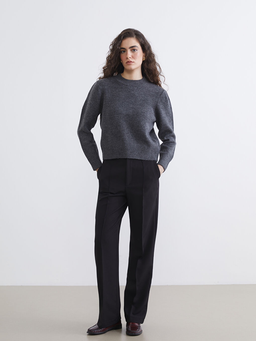 Women's Crew Neck Knit Sweater  -1