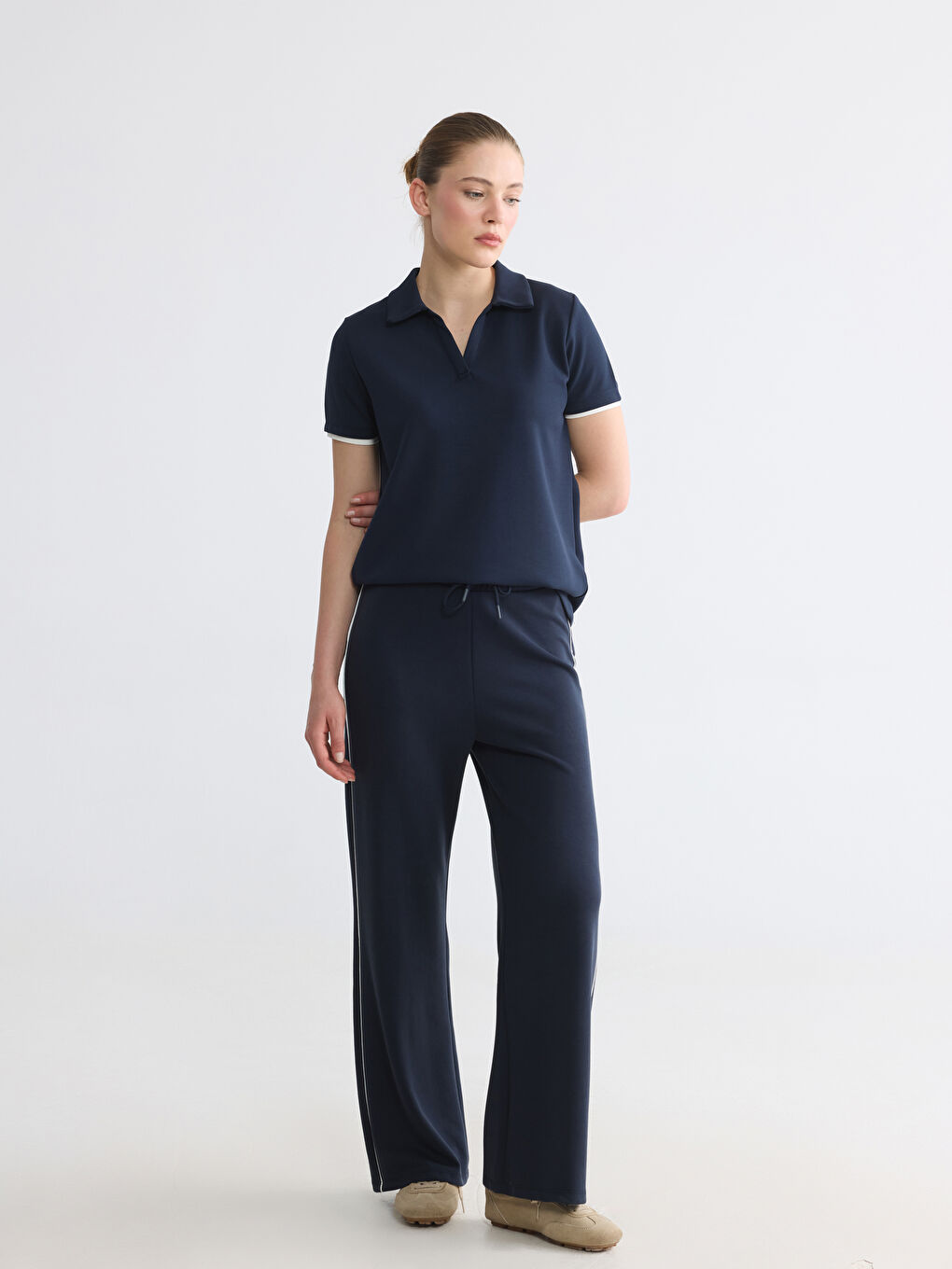 Elastic Waist Wide Leg Women's Sweatpants