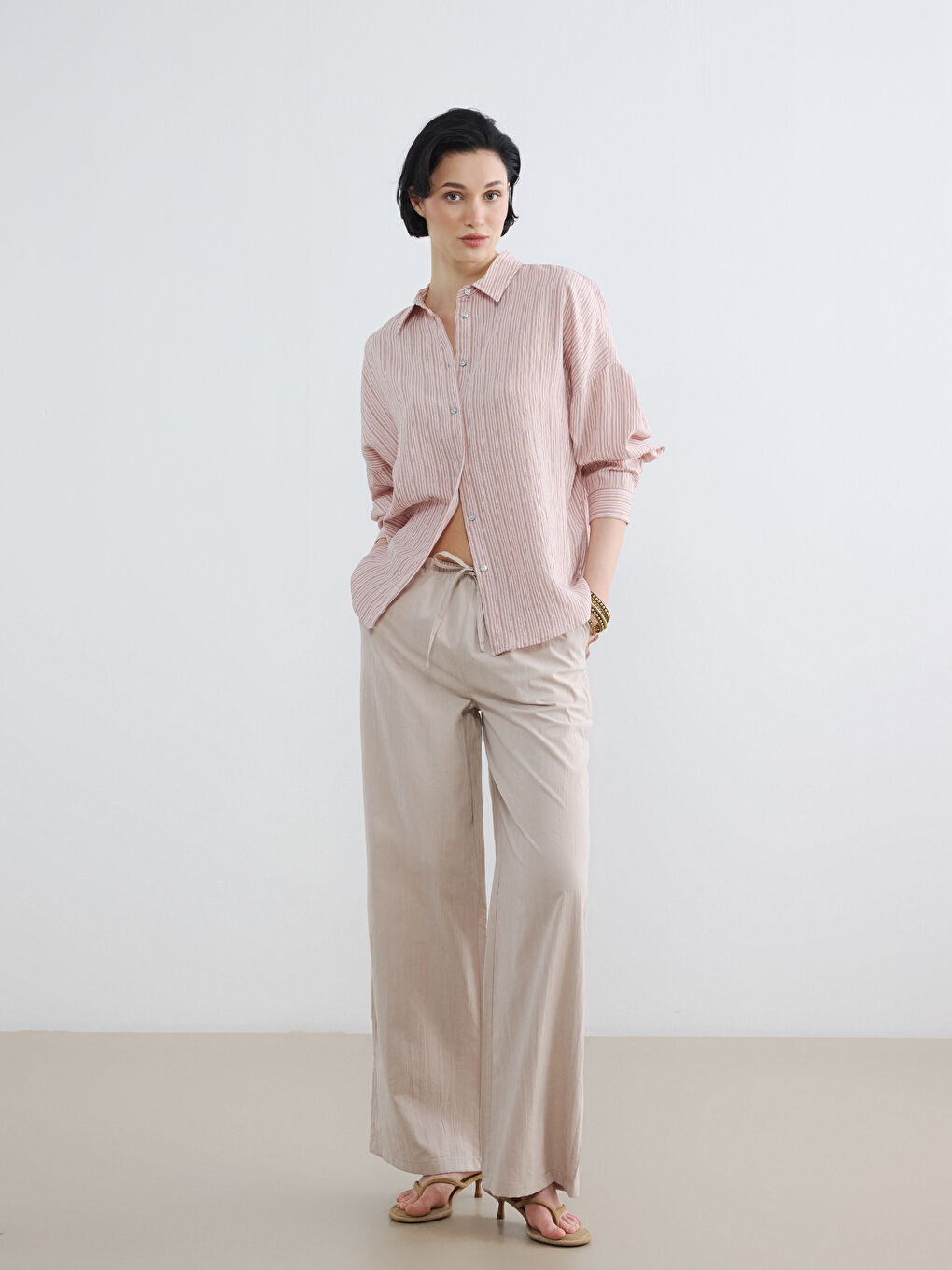 بنطلون نسائي بخصر مطاطي