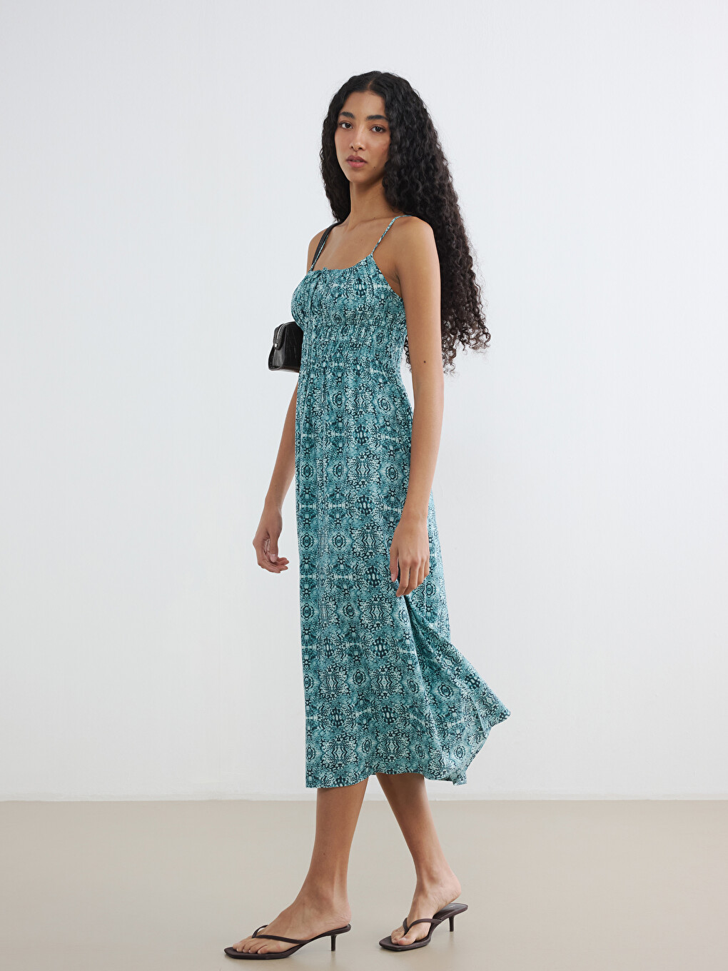 U Neck Patterned Strappy Ruched Dress-1