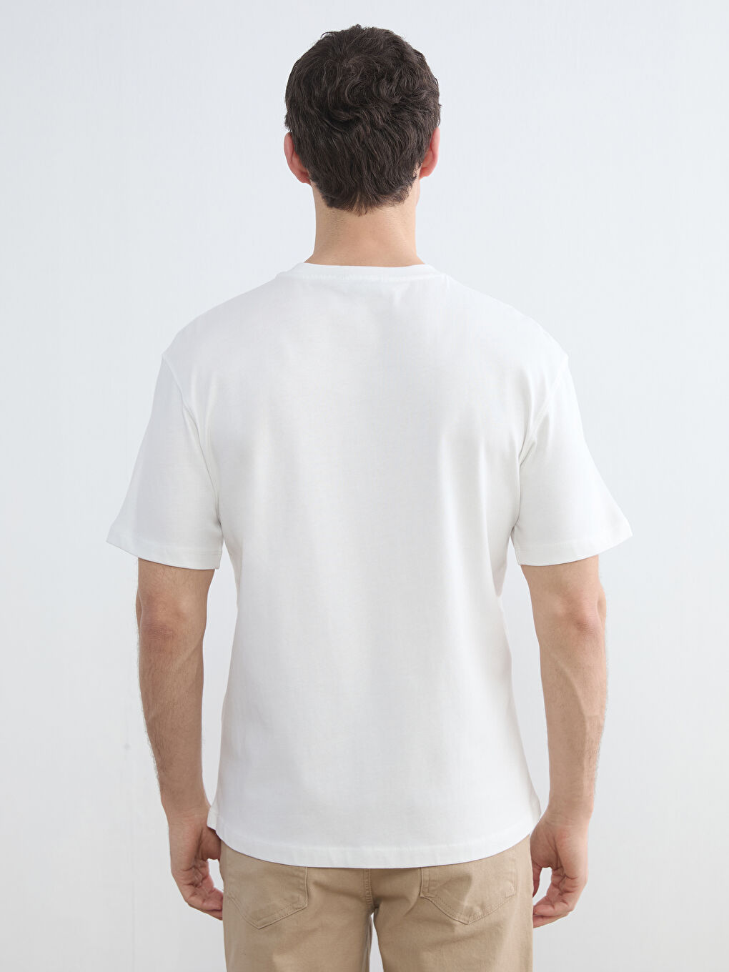 Футболка из джерси с круглым вырезом для мужчин-3