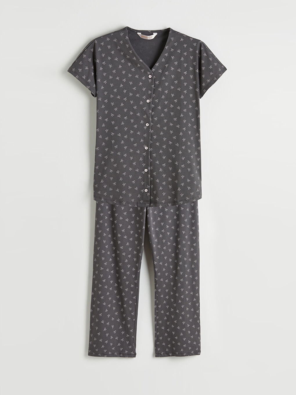 Gri V Yaka Fiyonk Baskılı Hamile Pijama Takımı