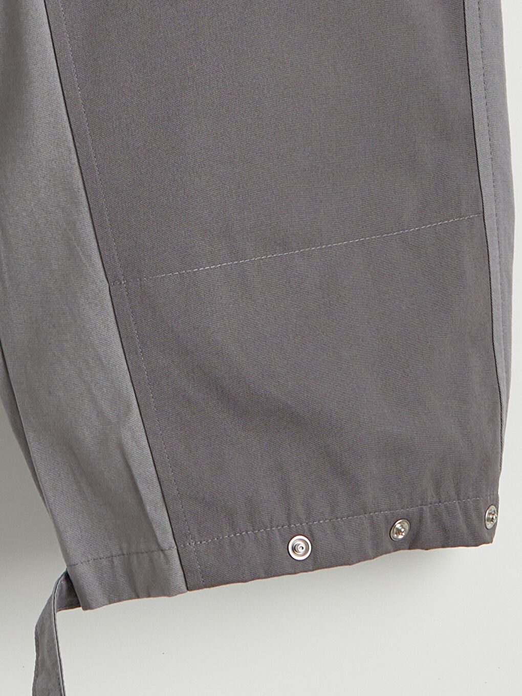 Gri Fonksiyonel Cepli Loose Fit Kadın Pantolon-8