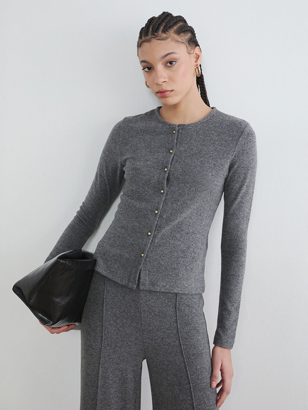 Женщины Антрацитовый Кардиган