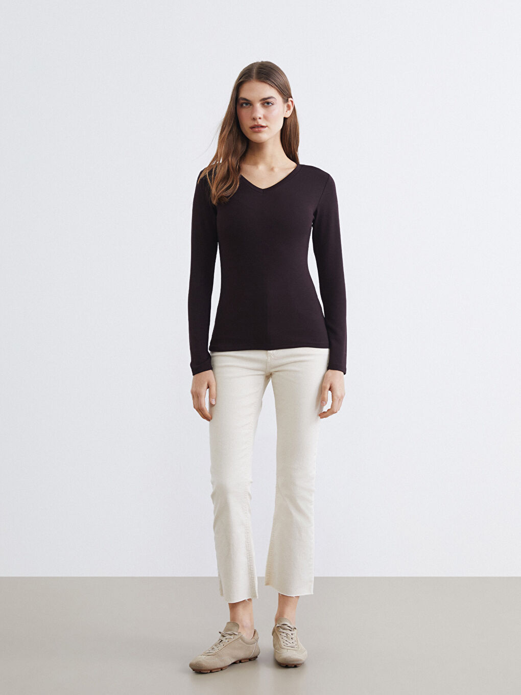 Kahverengi V Yaka Kadın Body-1