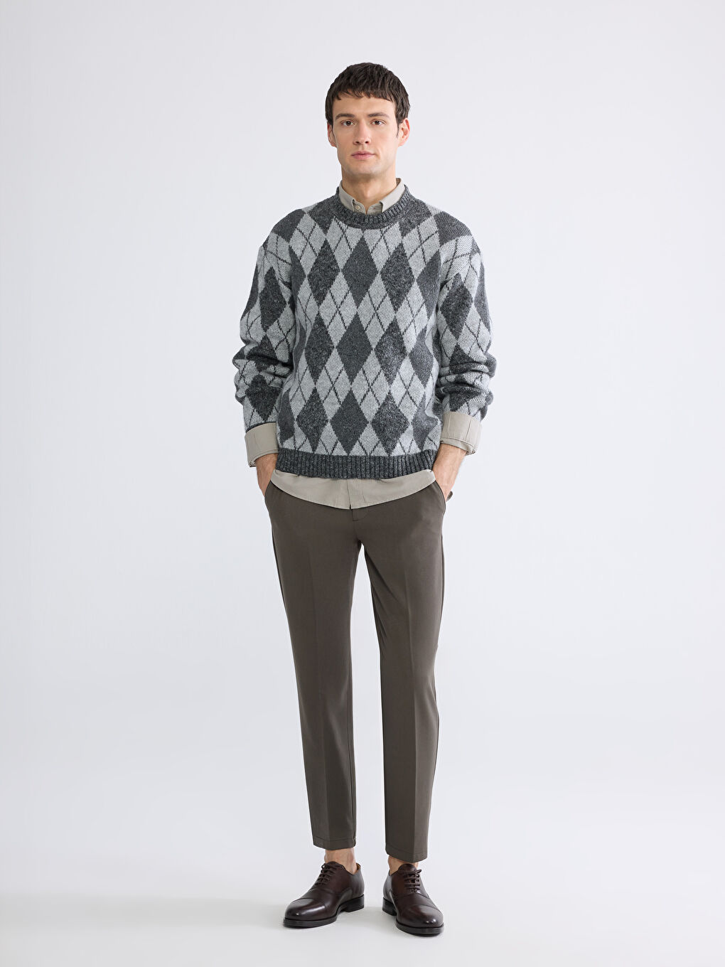 Crew Neck Patterned Men's Knit Sweater-1