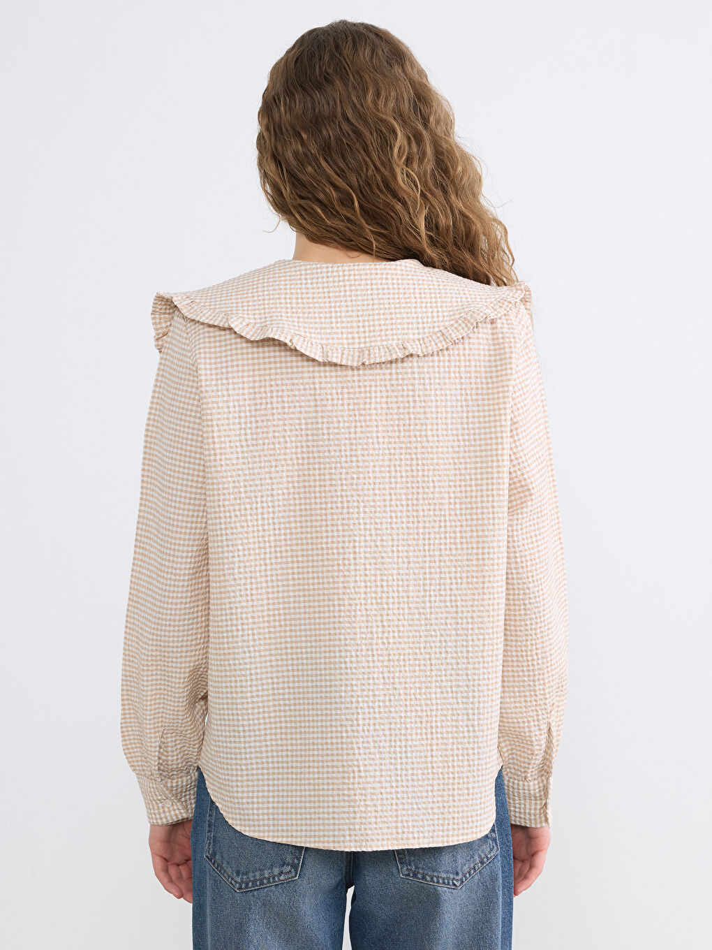 Bej Bebe Yaka Ekose Fırfırlı Bluz	-4