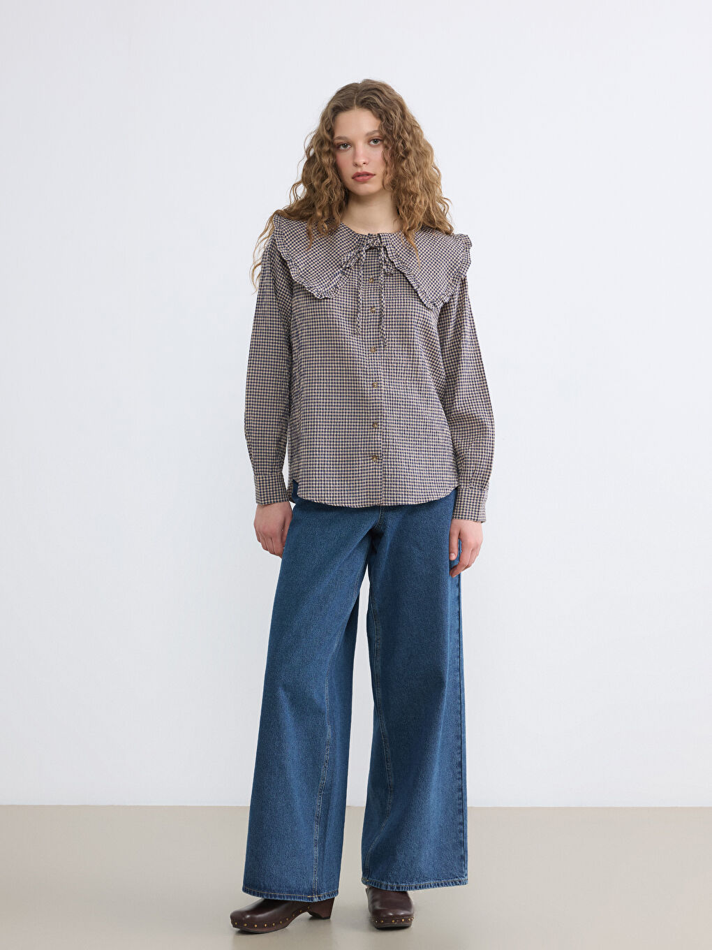 Lacivert Bebe Yaka Ekose Fırfırlı Bluz	-1