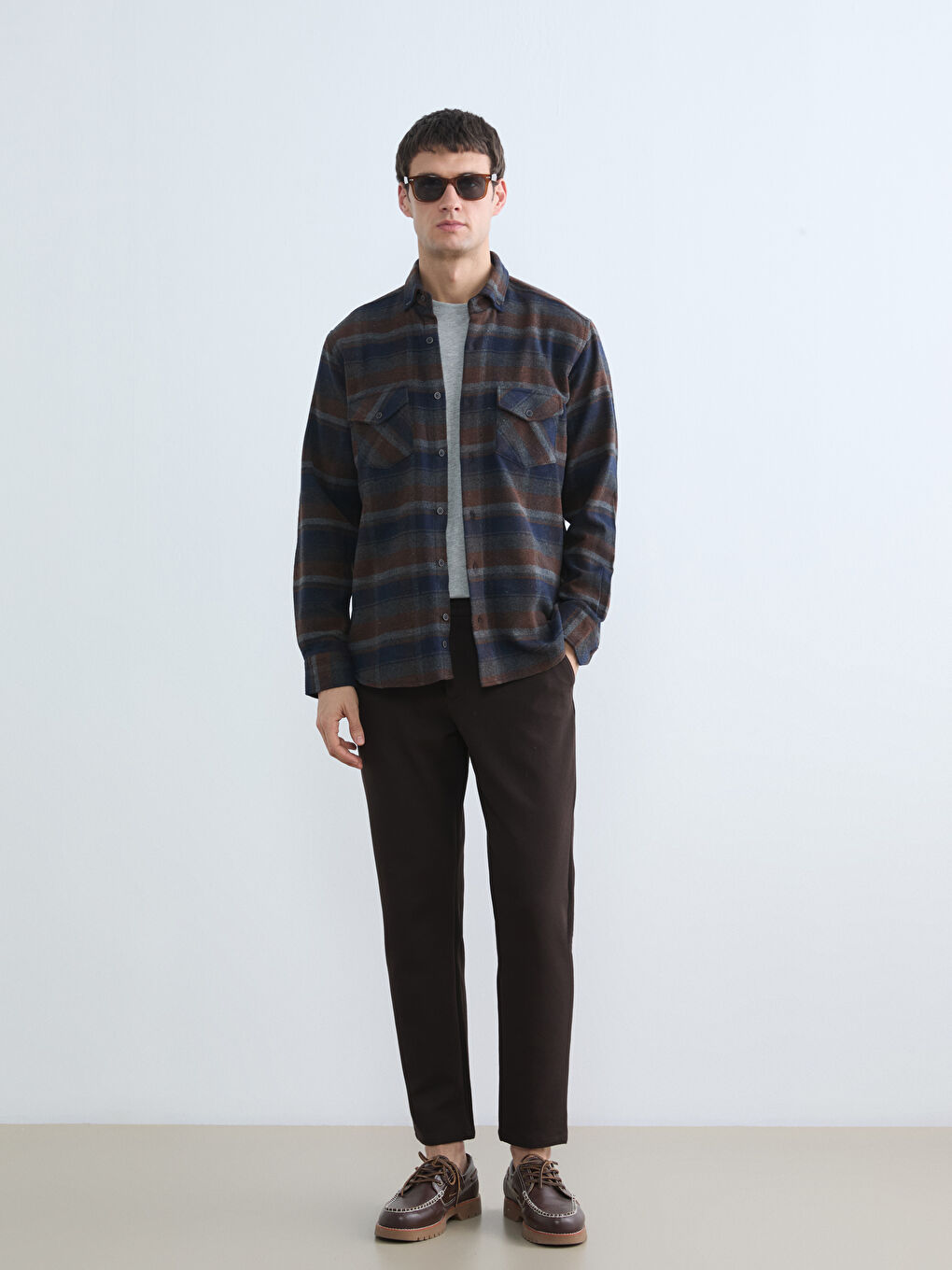 کراسی فلانێل قاوه‌یی پیاو-1