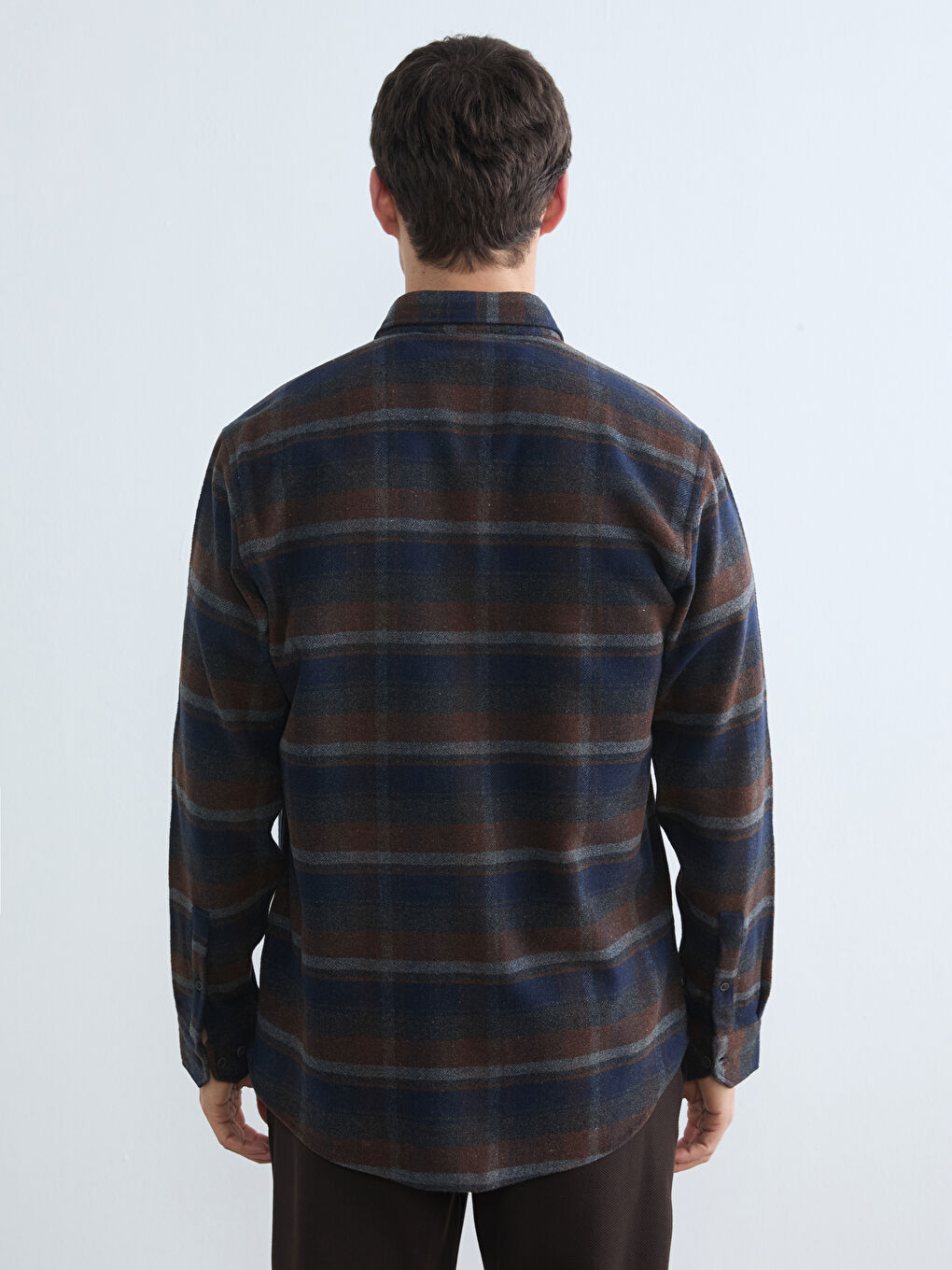 کراسی فلانێل قاوه‌یی پیاو-3