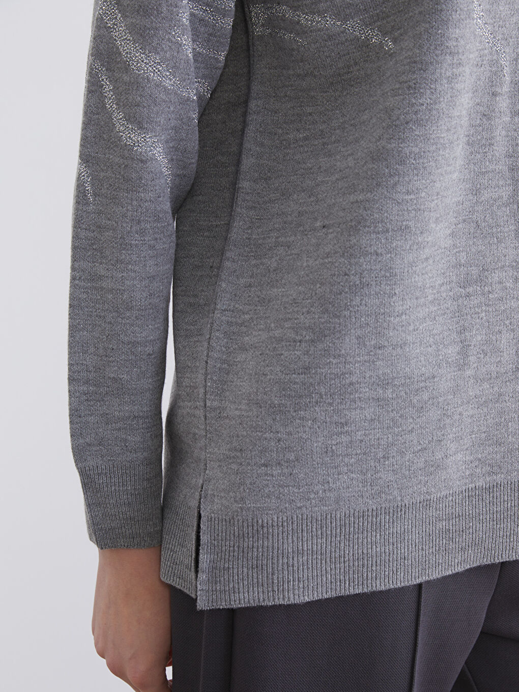 Gri Bisiklet Yaka Desenli Kadın Triko Kazak-2