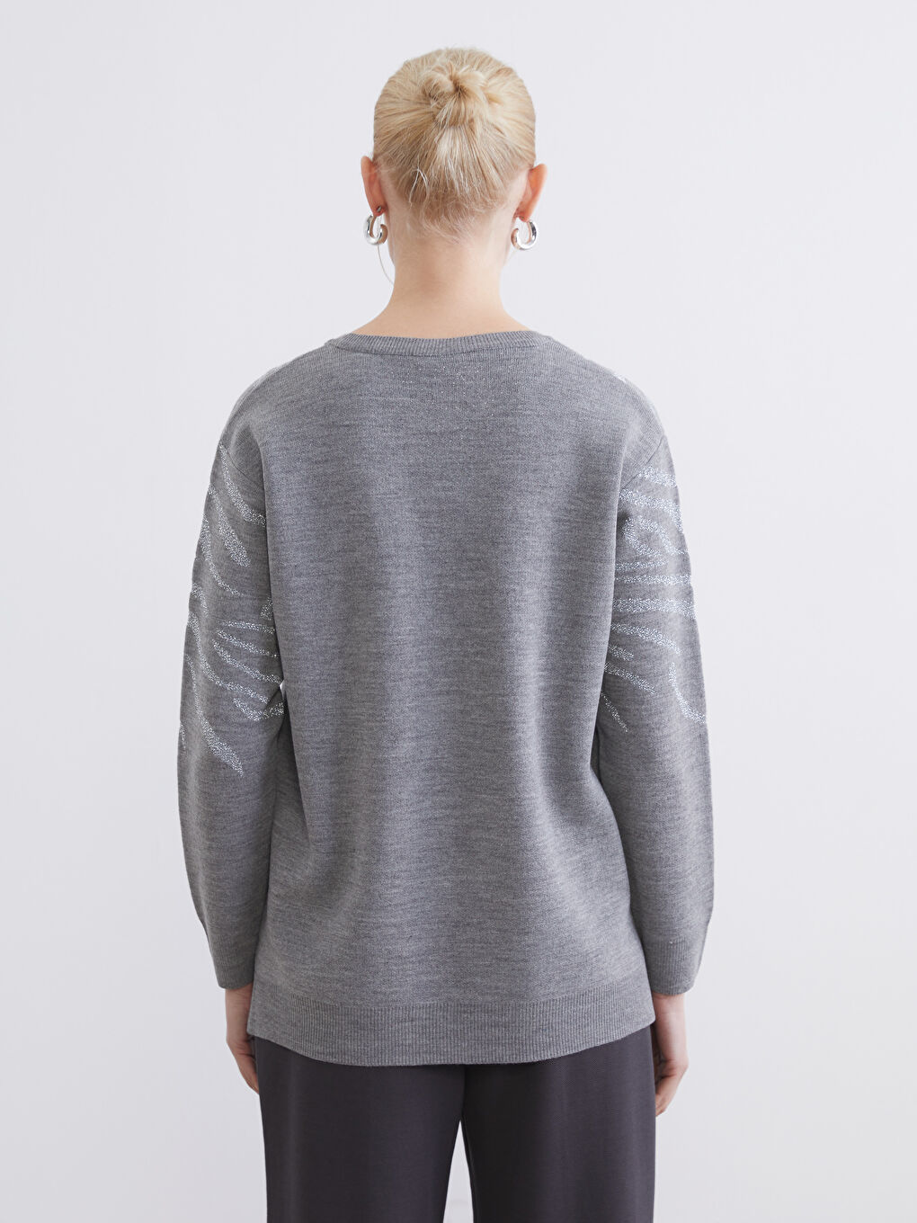 Gri Bisiklet Yaka Desenli Kadın Triko Kazak-3