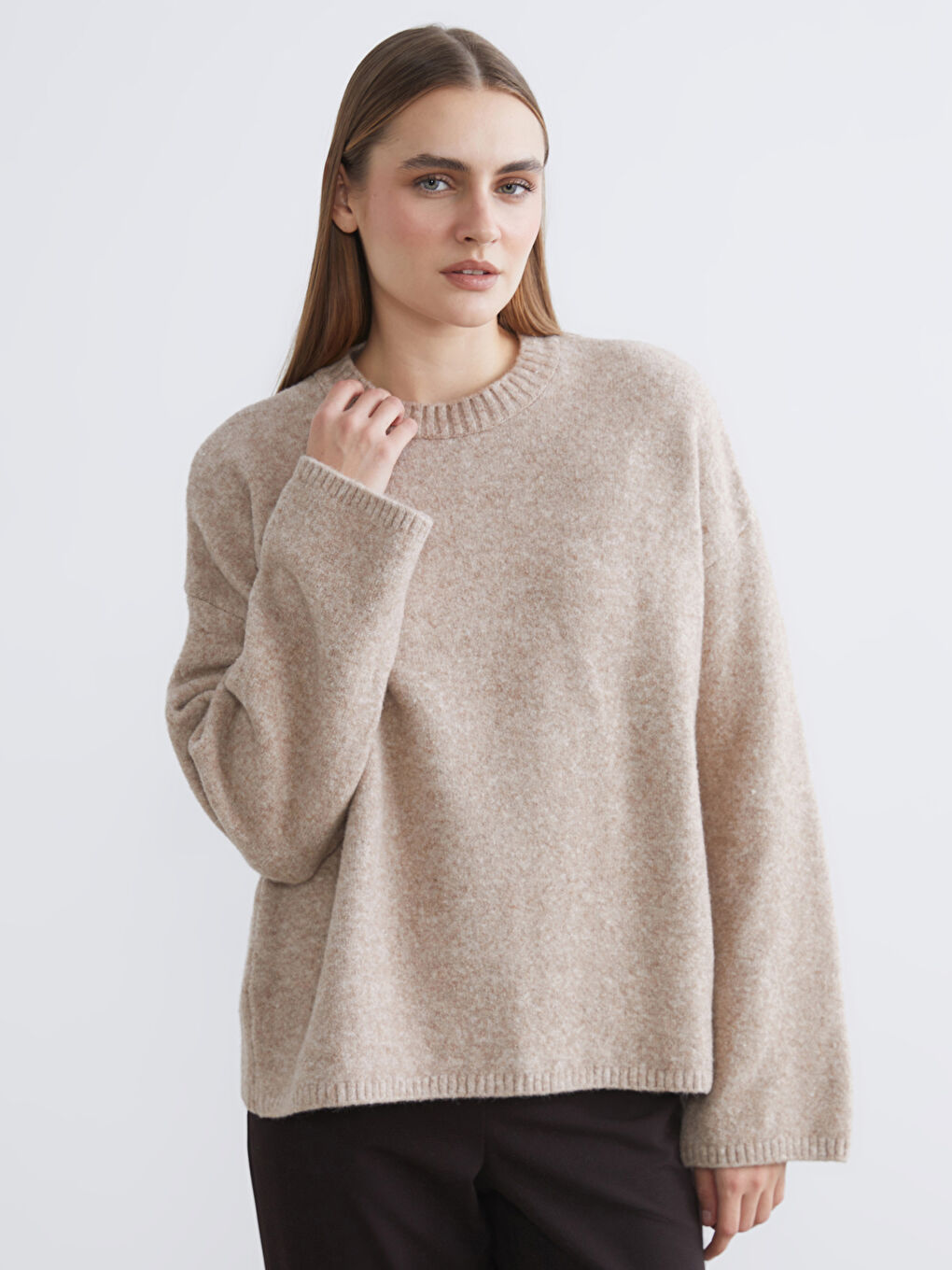 Bej Bisiklet Yaka Oversize Kadın Triko Kazak