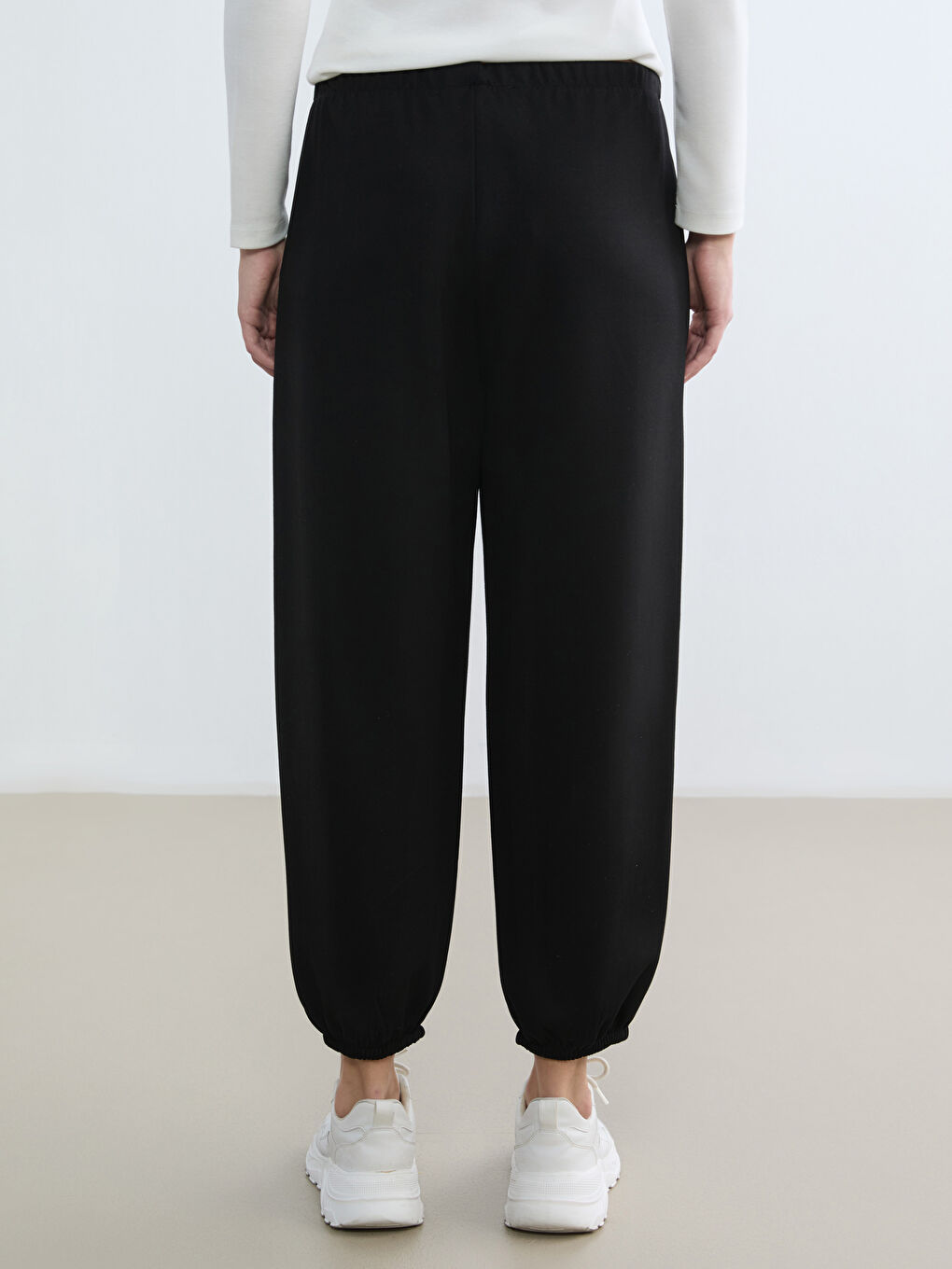 Siyah Soft Touch Kadın Jogger Eşofman Altı-3