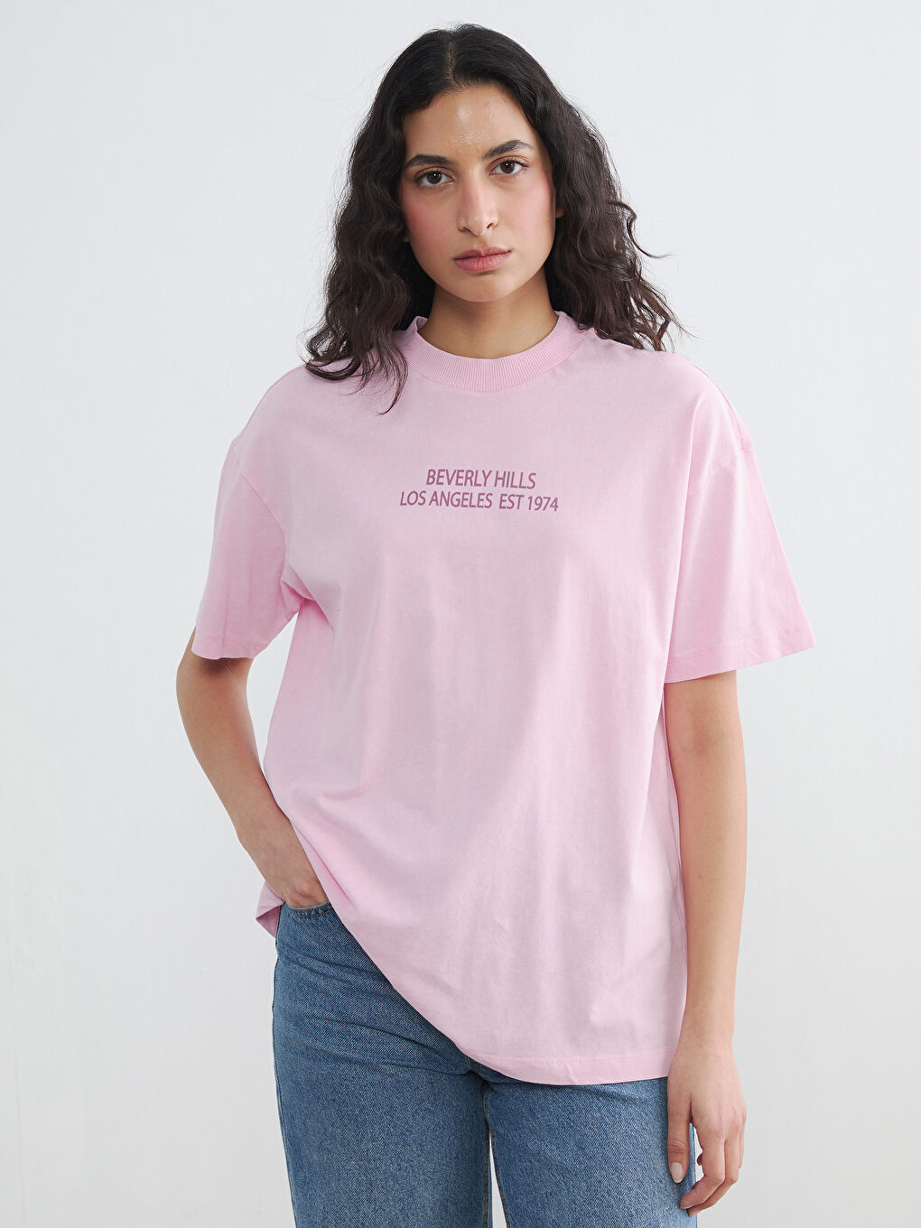 Pembe Bisiklet Yaka Baskılı Kadın Tişört