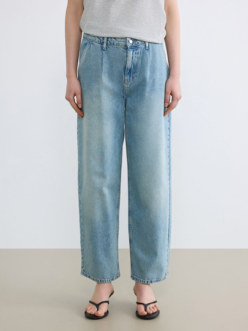 İndigo Yüksek Bel Carrot Fit Kadın Pileli Jean Pantolon-1