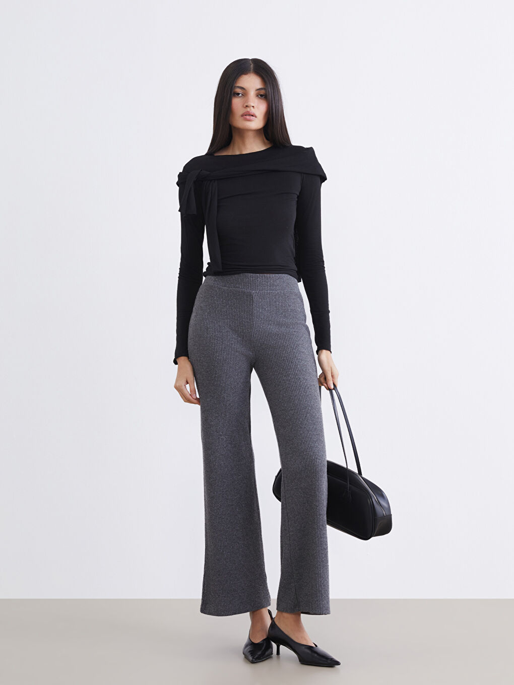 Antrasit Beli Lastikli İspanyol Paça Kadın Pantolon