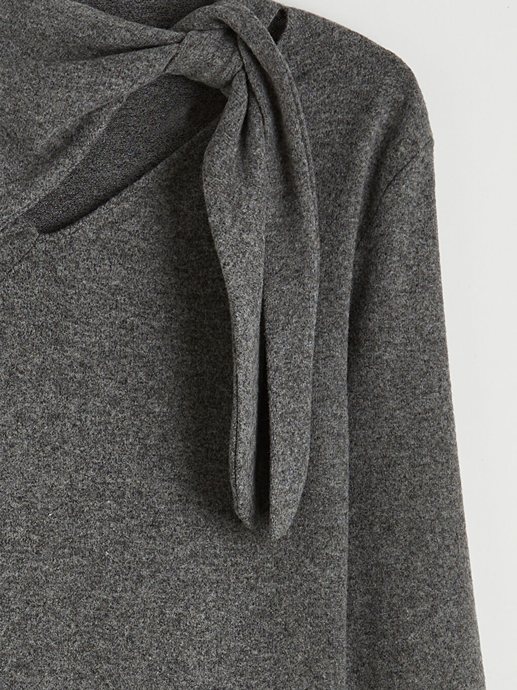 Antrasit Bağlamalı Yaka Kadın Triko Kazak-1