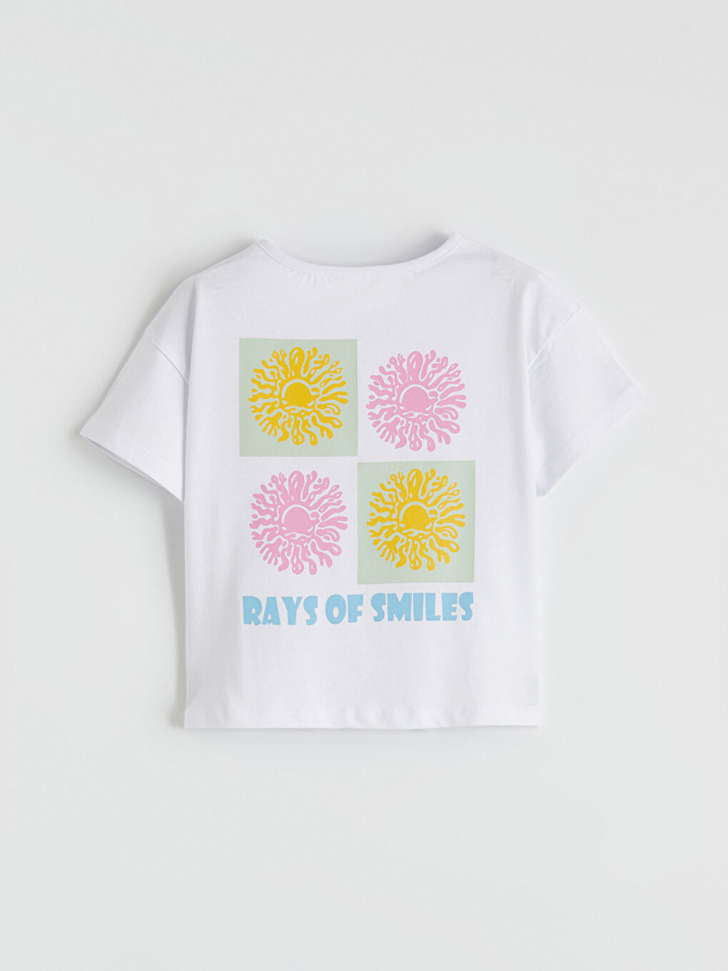 Beyaz Bisiklet Yaka Baskılı Kız Çocuk Tişört-3