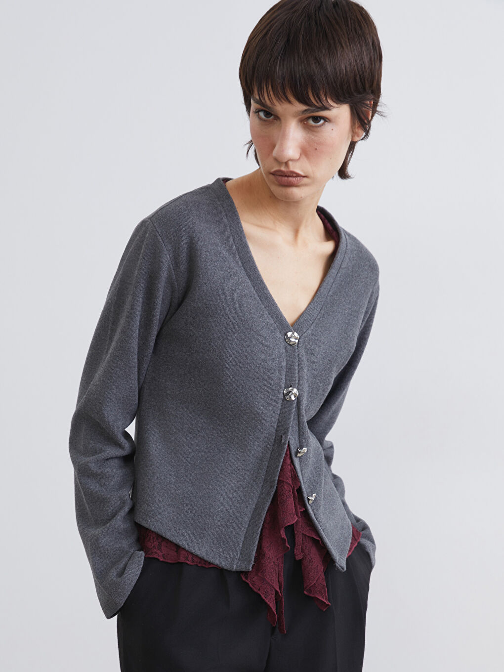 Antrasit V Yaka Kadın Triko Hırka