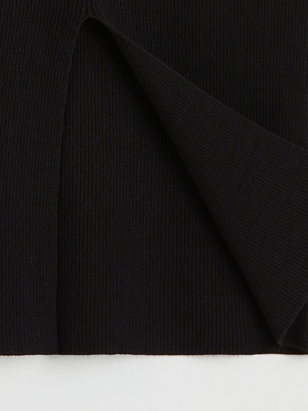 Siyah Beli Lastikli Fitilli Triko Etek-2