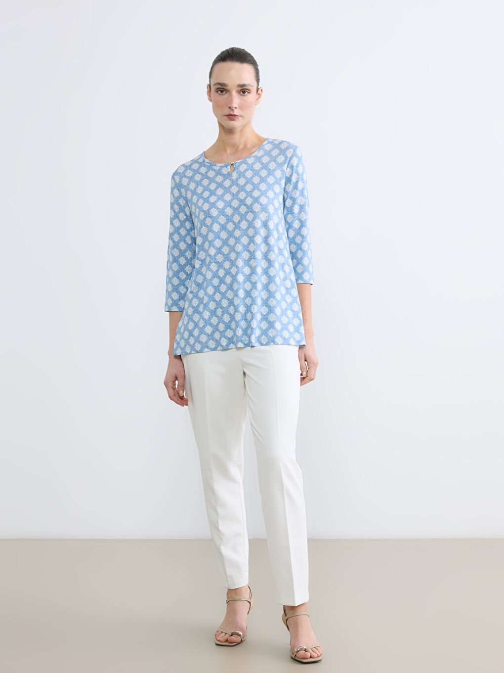 Mavi Bisiklet Yaka Desenli Bluz	-1