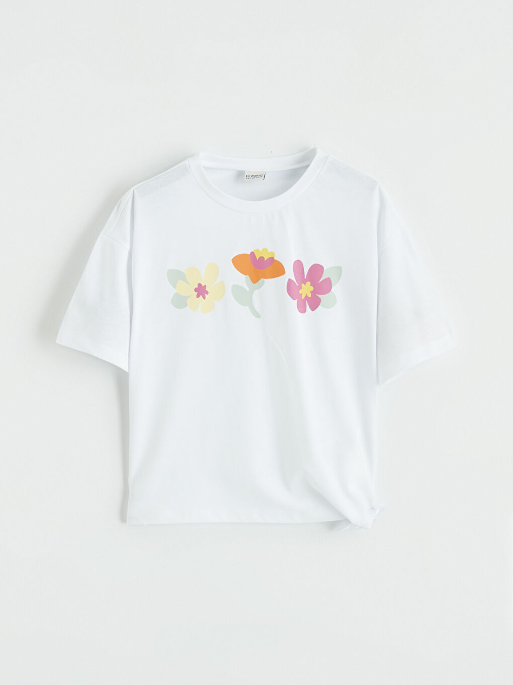 Beyaz Bisiklet Yaka Baskılı Kız Çocuk Tişört