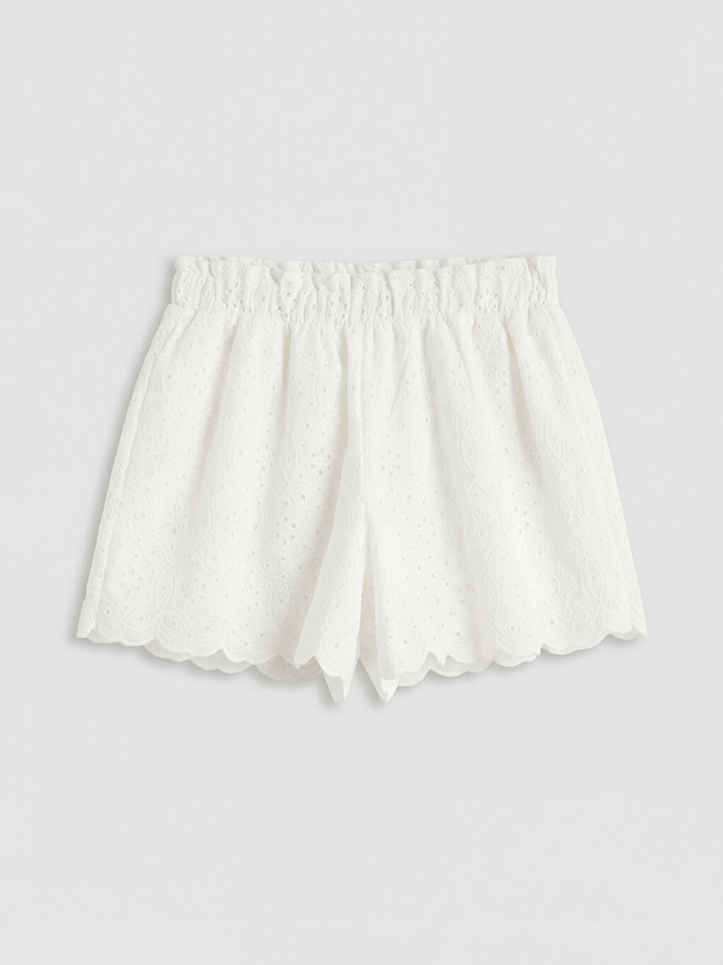 Ekru Brodeli Kız Çocuk Şort