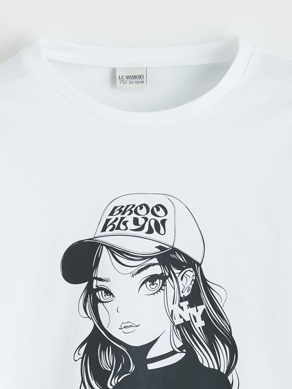 Beyaz Bisiklet Yaka Baskılı Kız Çocuk Tişört-1