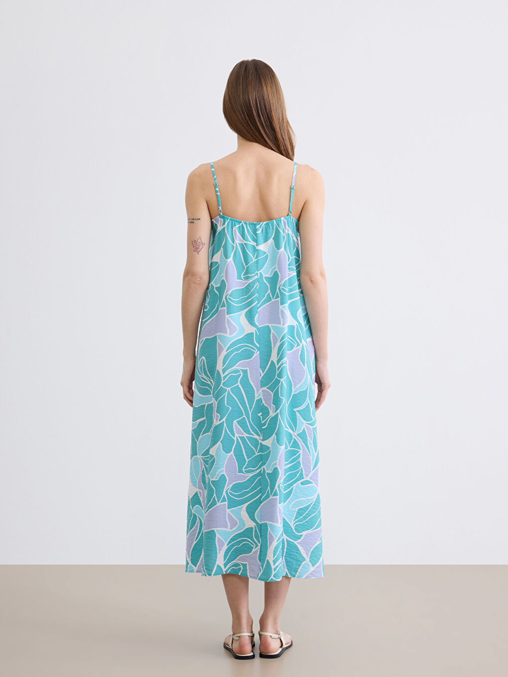 Yeşil V Yaka İp Askılı Desenli A Kesim Elbise-3