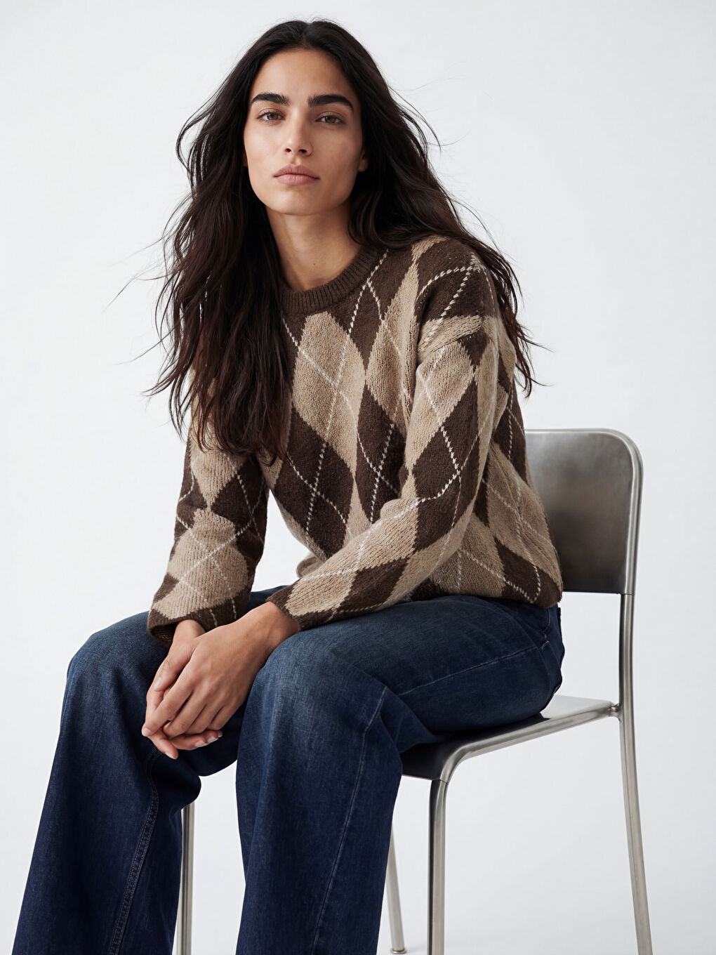 كنزة تريكو نسائية بياقة مستديرة بنقشة ماسية