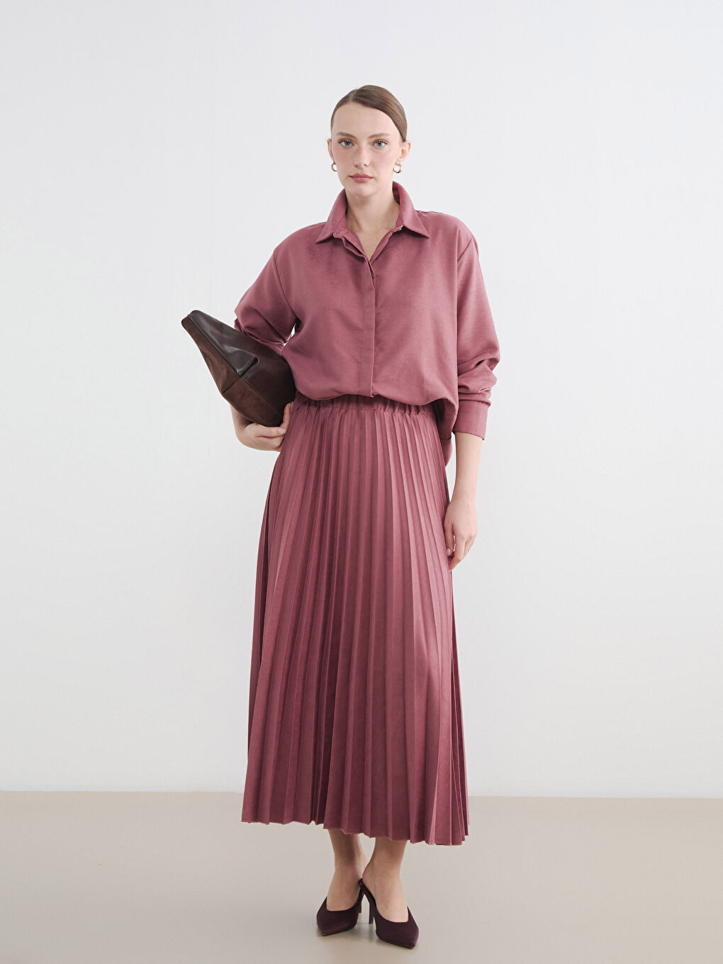 Chemise en satin pour femme-2