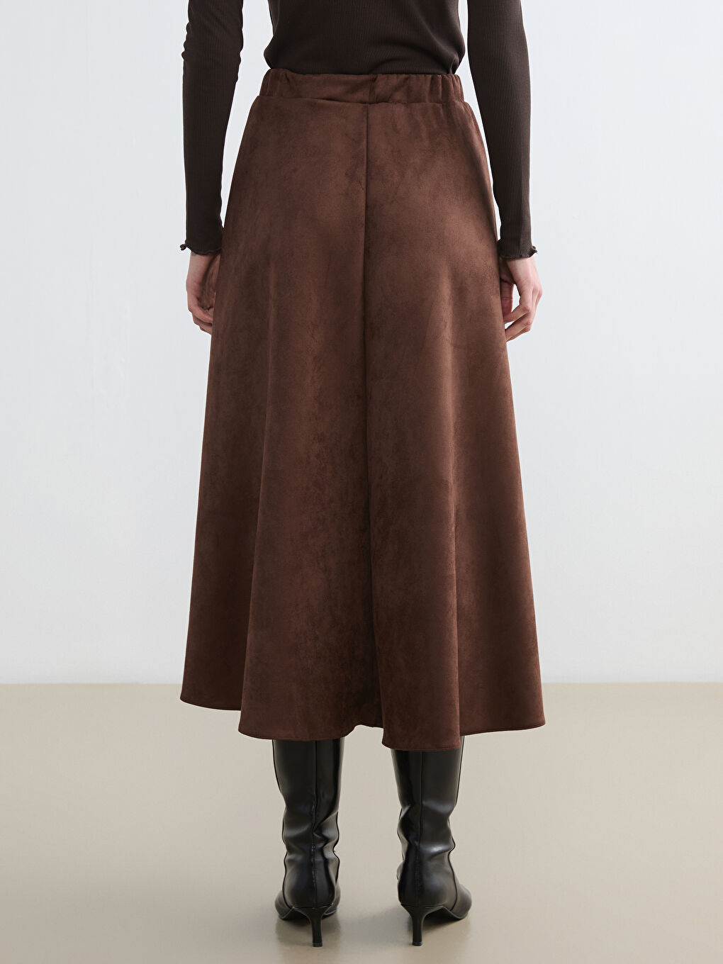 Suede-look skirt with elasticated waistband-3