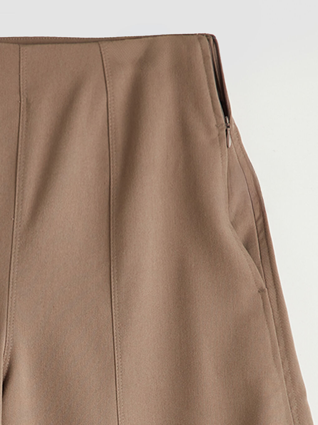 Kahverengi Beli Fermuarlı Geniş Paça Kadın Pantolon-3