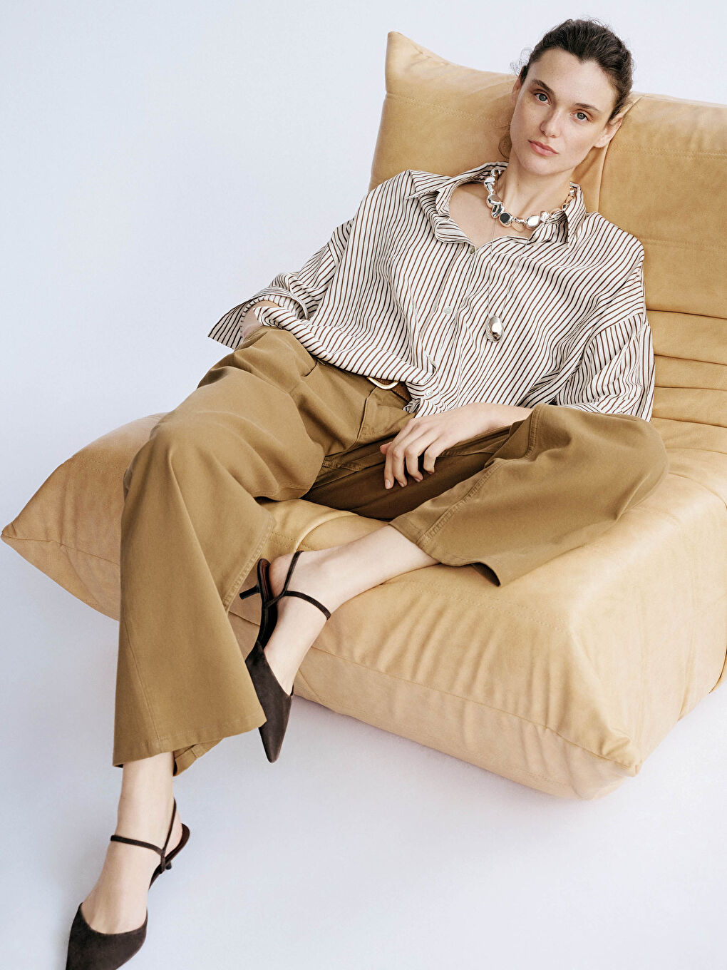 Yeşil Beli Lastikli Geniş Paça Kadın Pantolon-1