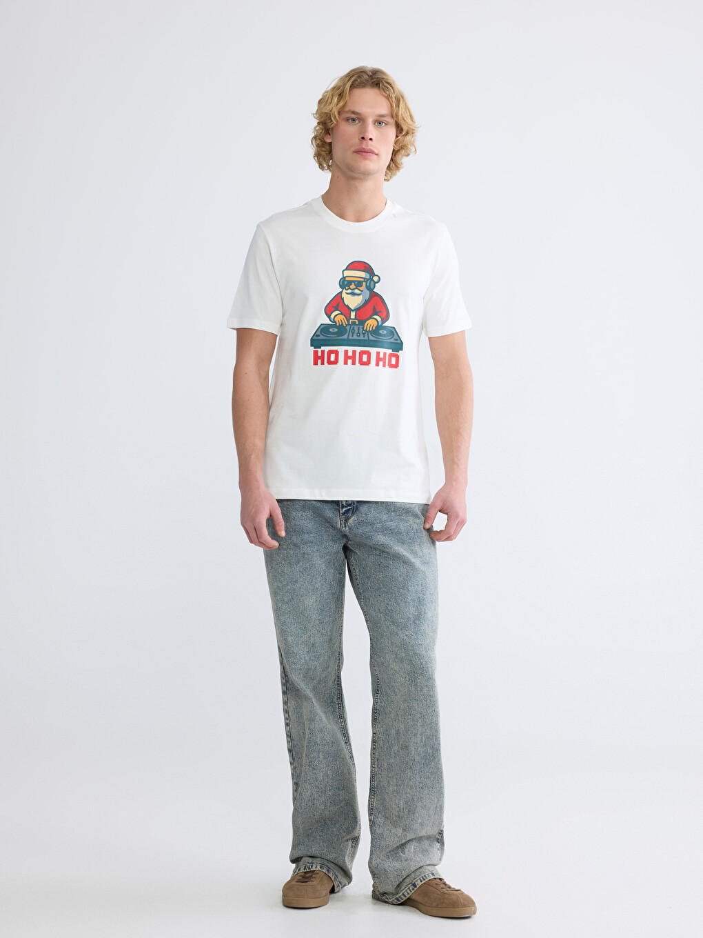 Crew Neck New Year Themed Men's T-shirt-1