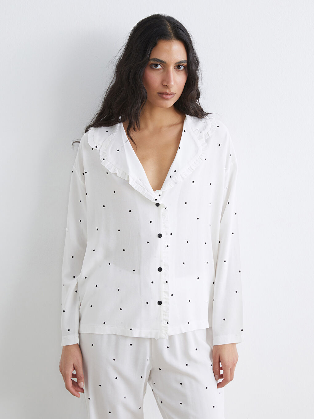 طقم بيجاما بيج فاتح / ايكرو امرأة-1