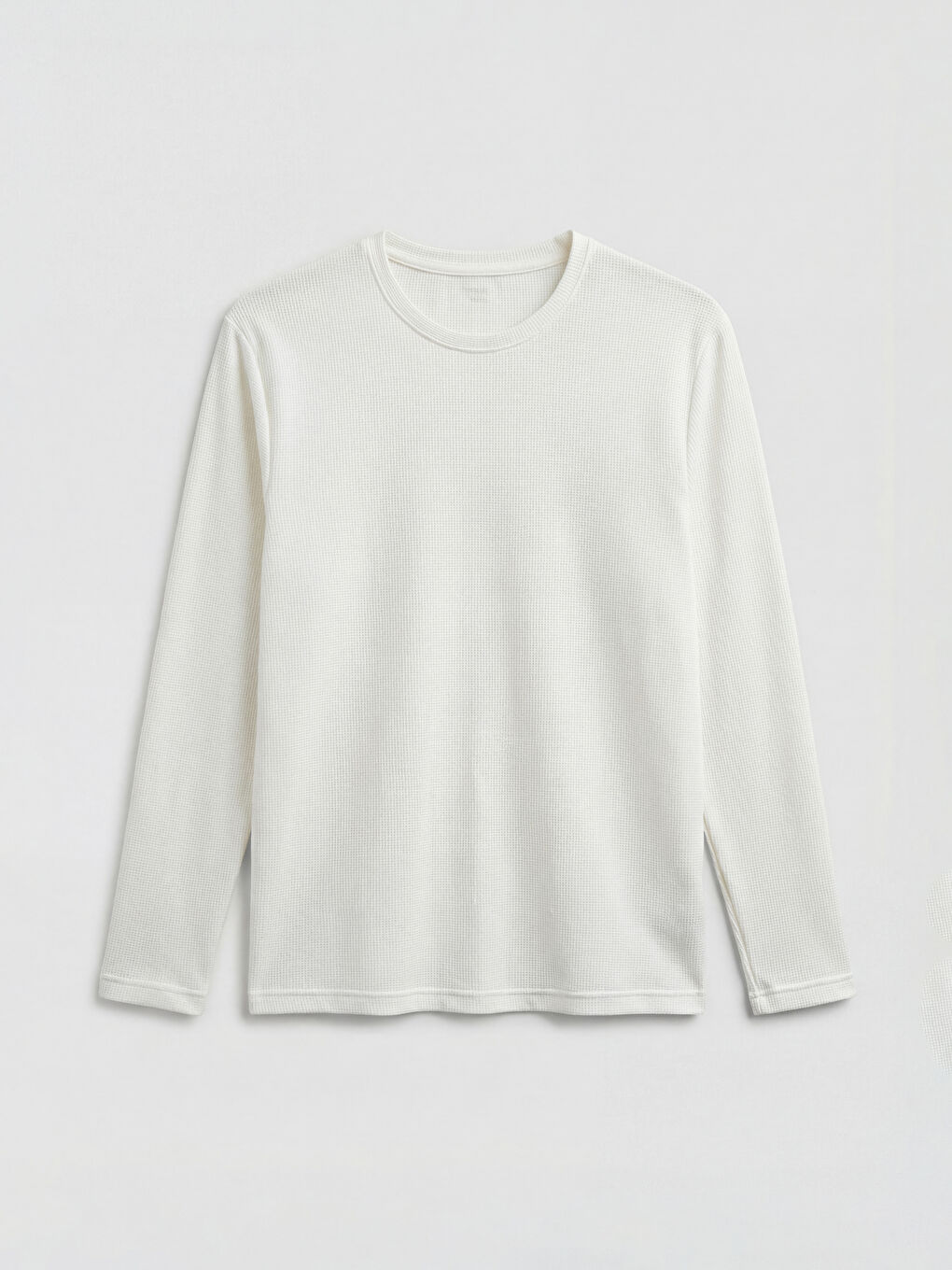 قميص بيجامة رجالي بياقة دائرية وأكمام طويلة بنسيج محبب