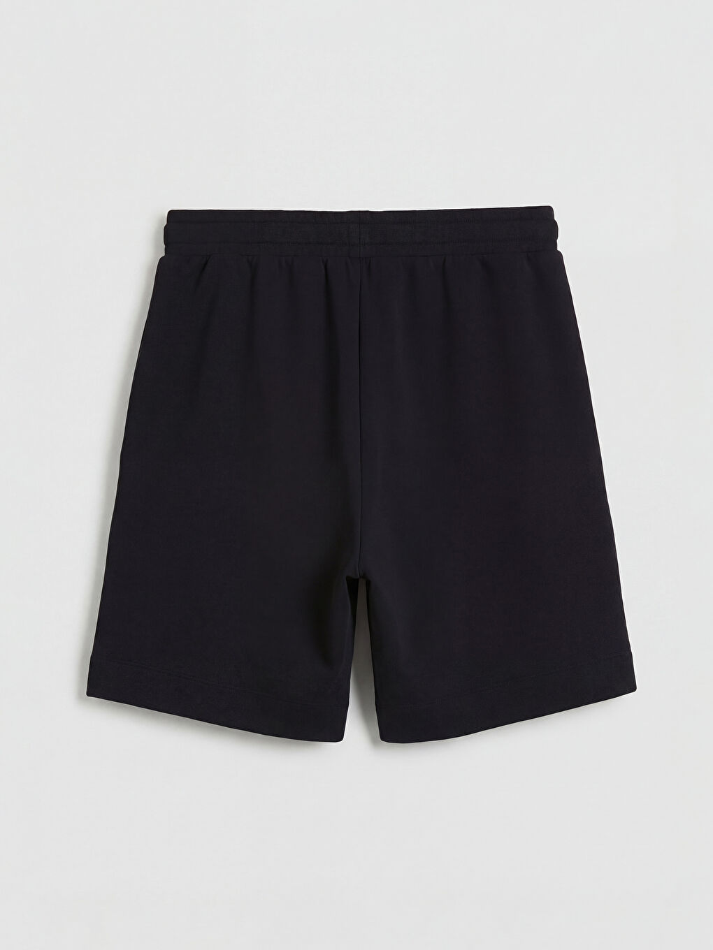 Siyah Beli Lastikli Soft Touch Kadın Şort-1