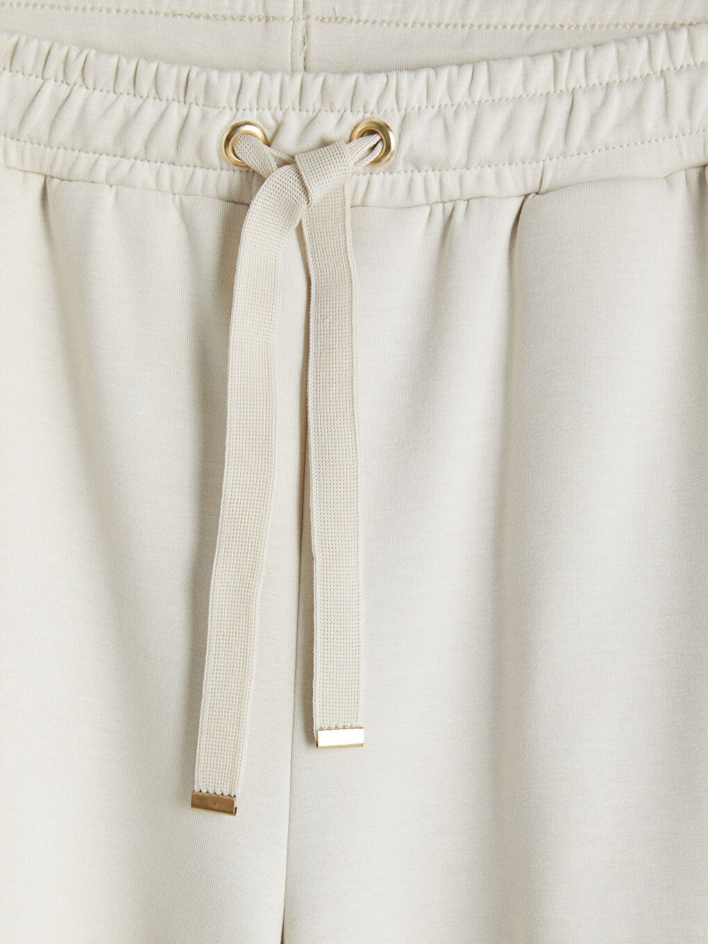 Gri Beli Lastikli Soft Touch Kadın Şort-6