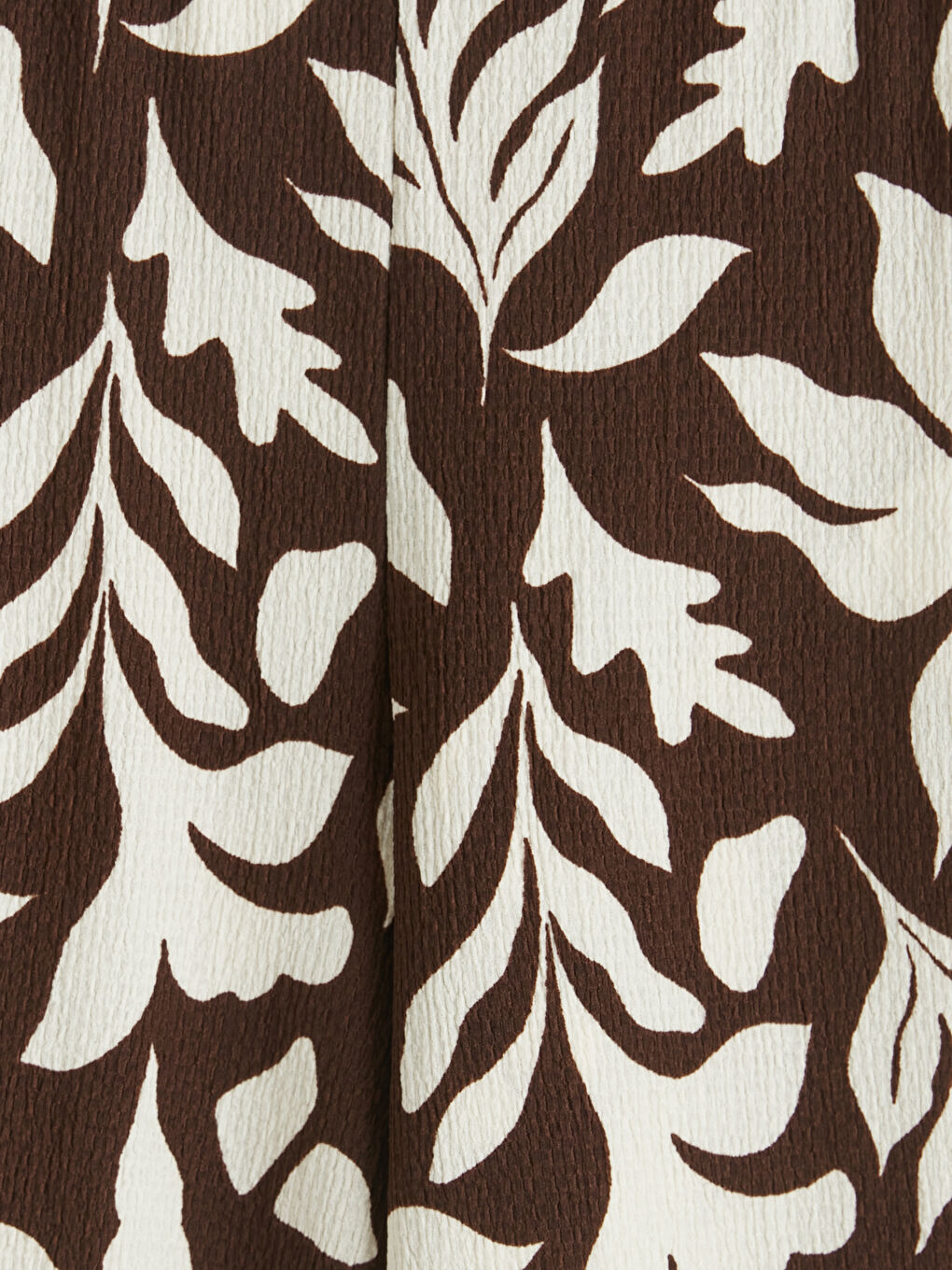 Kahverengi Beli Lastikli Çiçekli Kadın Kapri-2