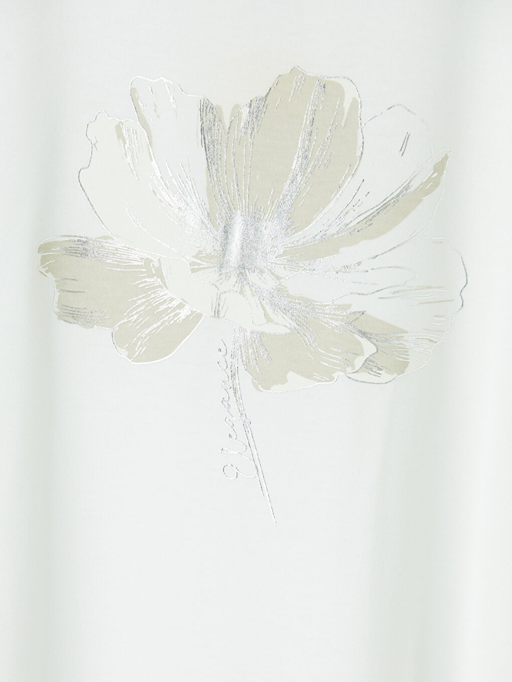 Beyaz Bisiklet Yaka Çiçekli Kadın Tişört-6