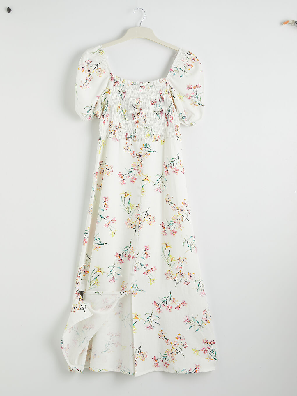 Pembe Çiçekli Büzgülü Keten Karışımlı Elbise-5