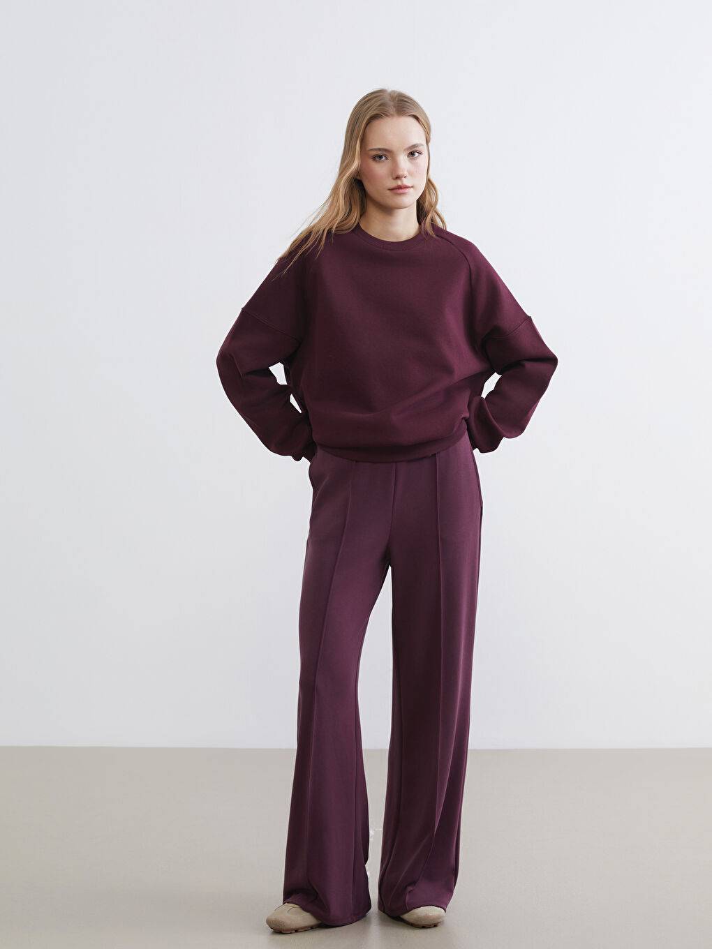 Bordo Bisiklet Yaka Oversize Kadın Kalın Sweatshirt-1