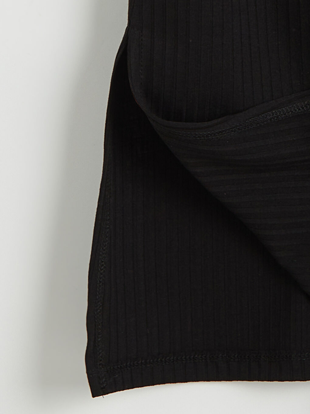 Siyah Bisiklet Yaka Yırtmaçlı Bodycon Elbise	-6