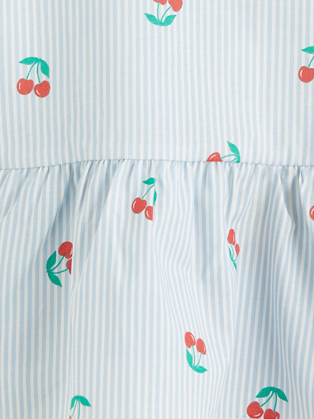 بلوزة بنات بياقة مربعة بنقشة الكرز-2