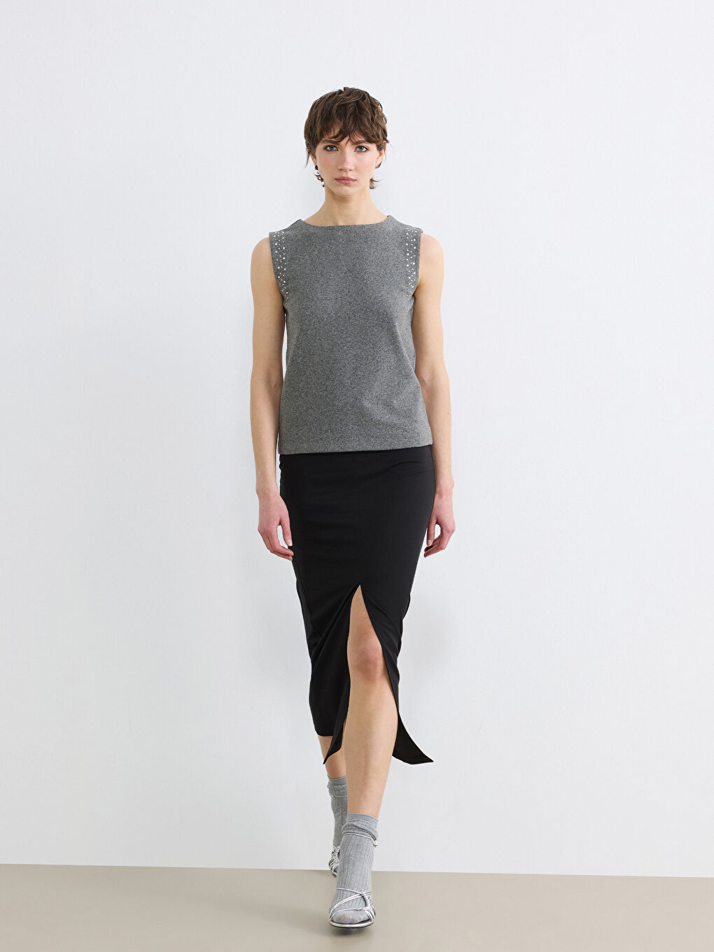 Gri Bisiklet Yaka Taşlı Kadın Kazak-1