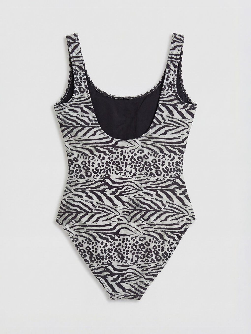 Siyah U Yaka Zebra Desenli Kadın Mayo-1