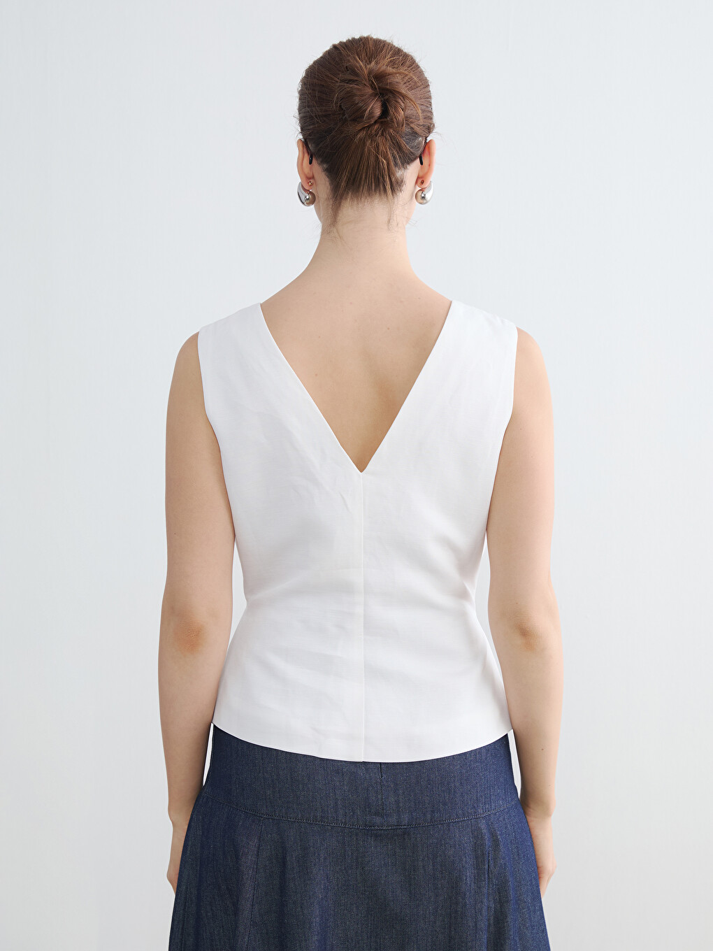 Linen Blend Women's Women's Classic Vest-3